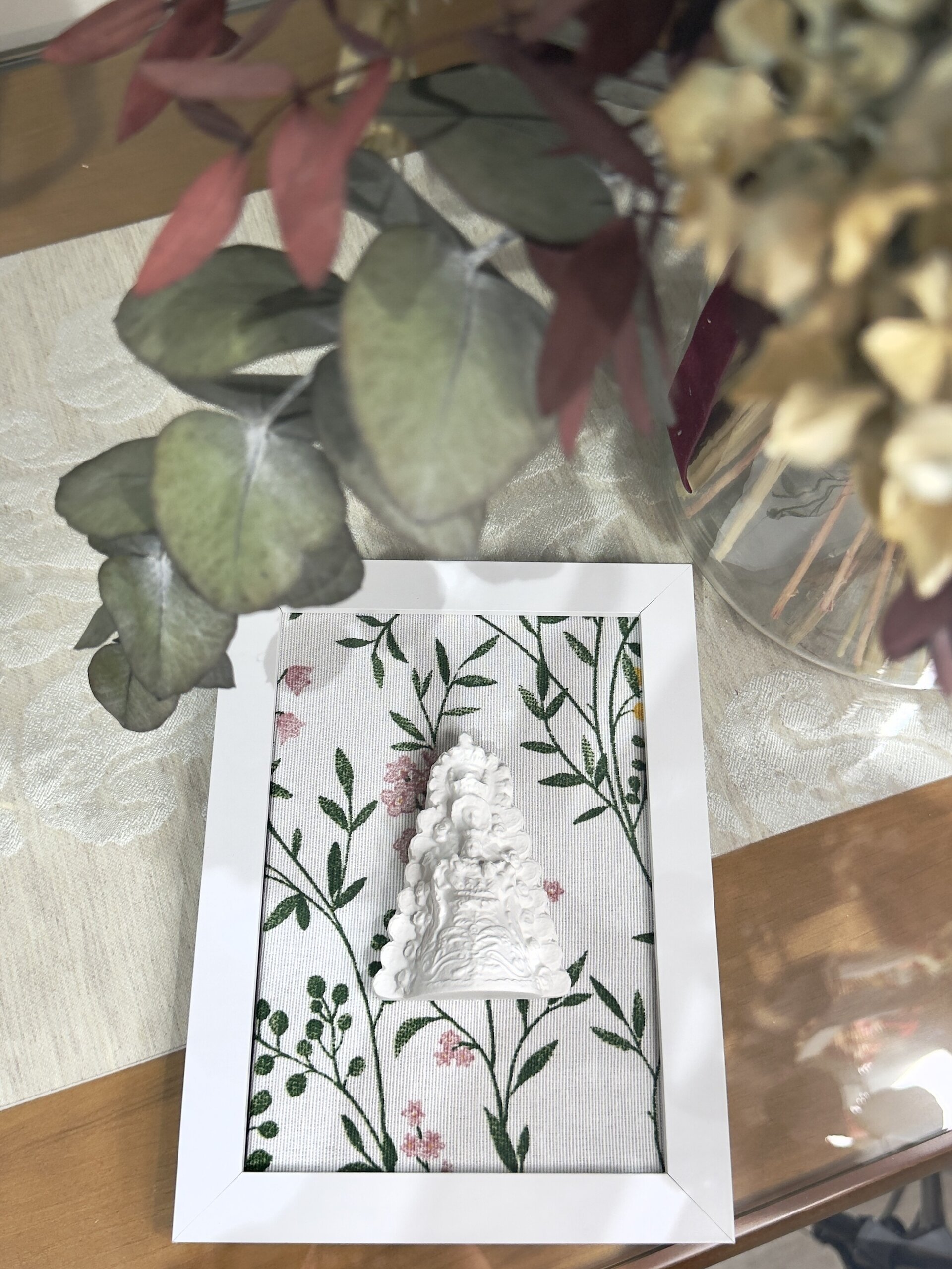 Cuadro Virgen del Rocio ramitas verdes. - 1