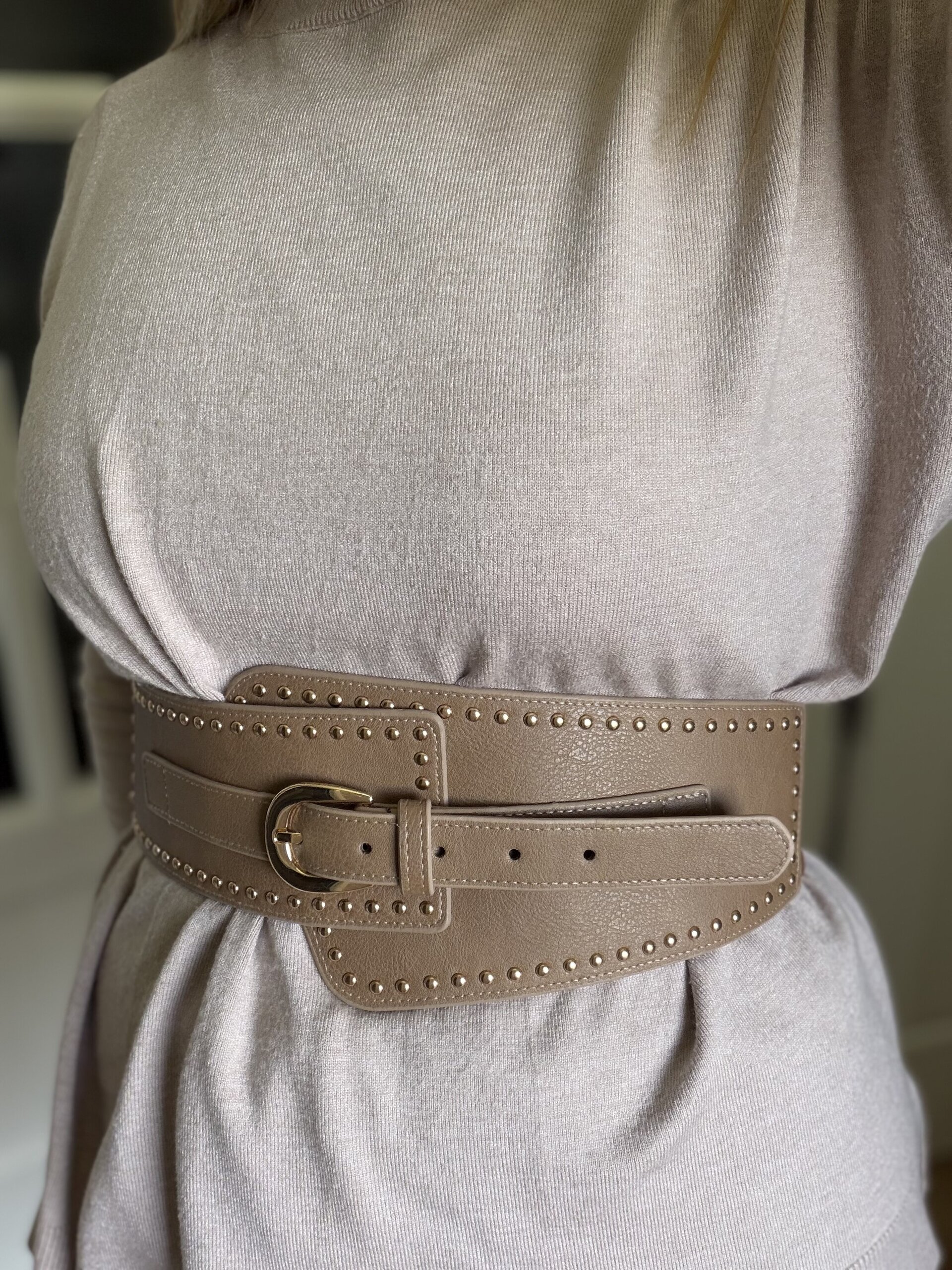 Cinturón piel marrón. - 1