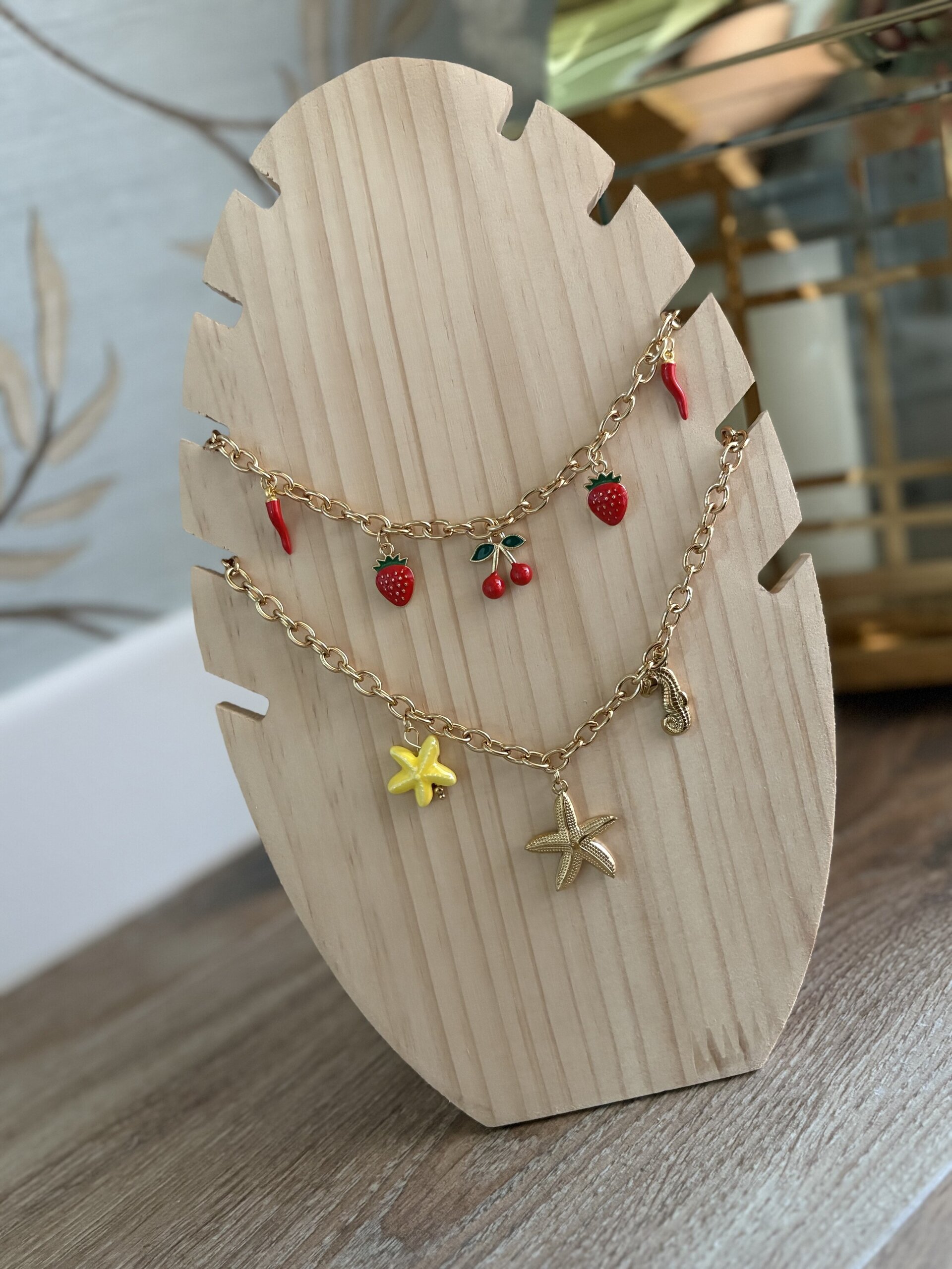 Collares mix. - 1