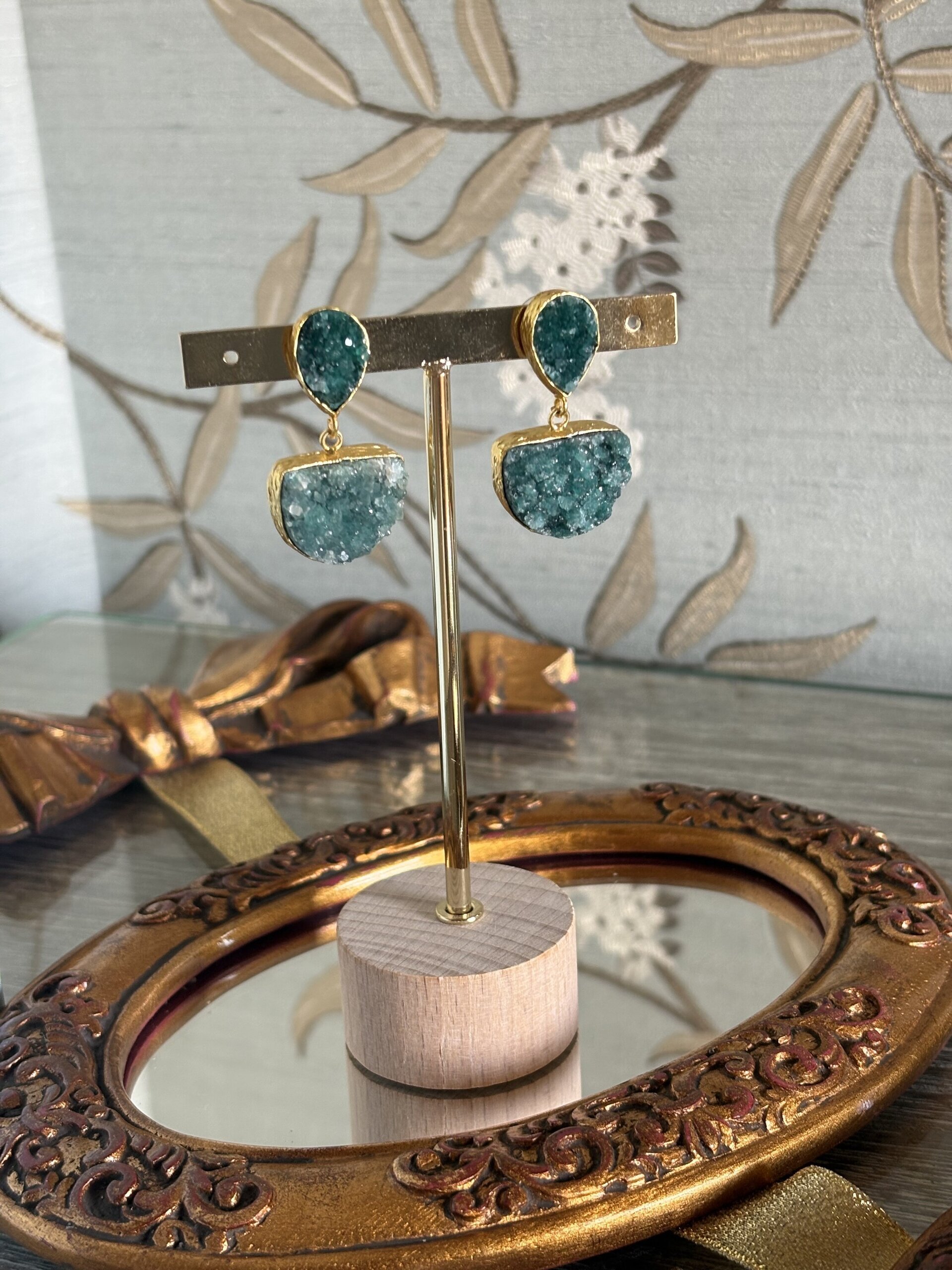 Pendientes media luna verdes. - 1